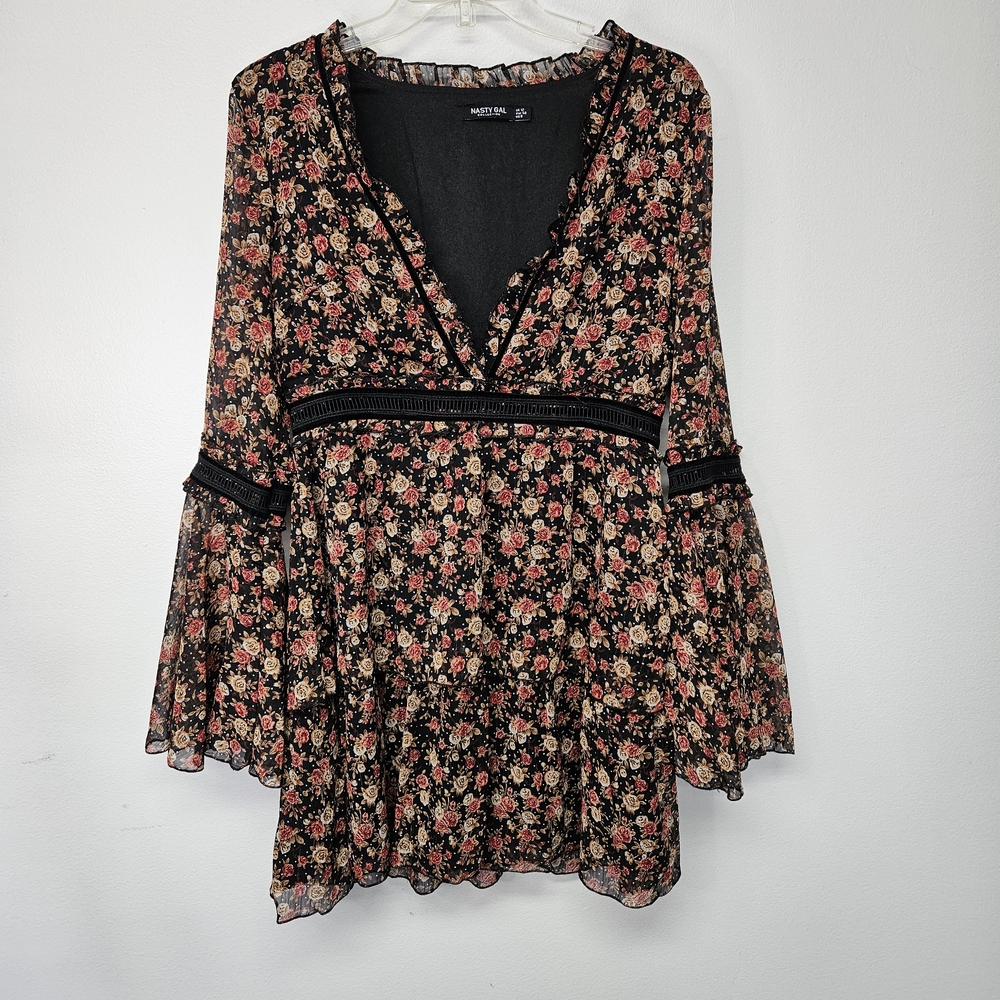 Nasty Gal Black and Pink Floral Long Sleeve Dress - Picture 6 of 11